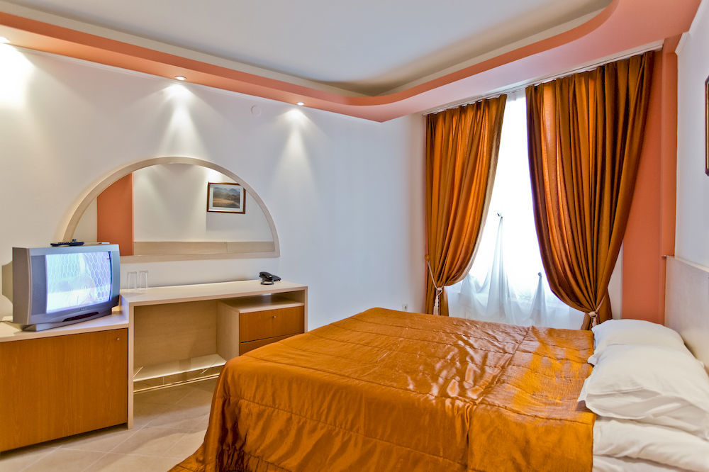 סאני ביץ' Family Hotel Gold Pearl (Adults Only) מראה חיצוני תמונה