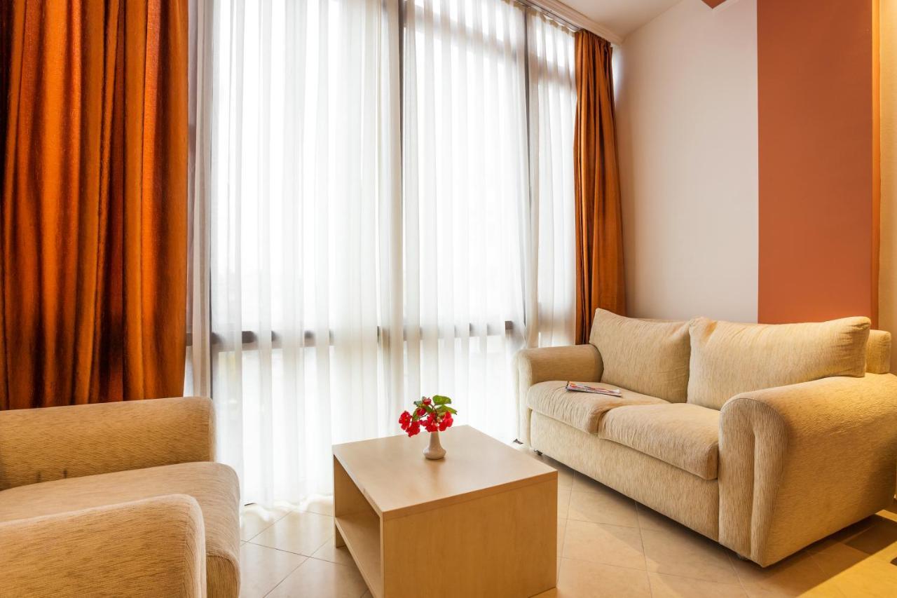 סאני ביץ' Family Hotel Gold Pearl (Adults Only) מראה חיצוני תמונה