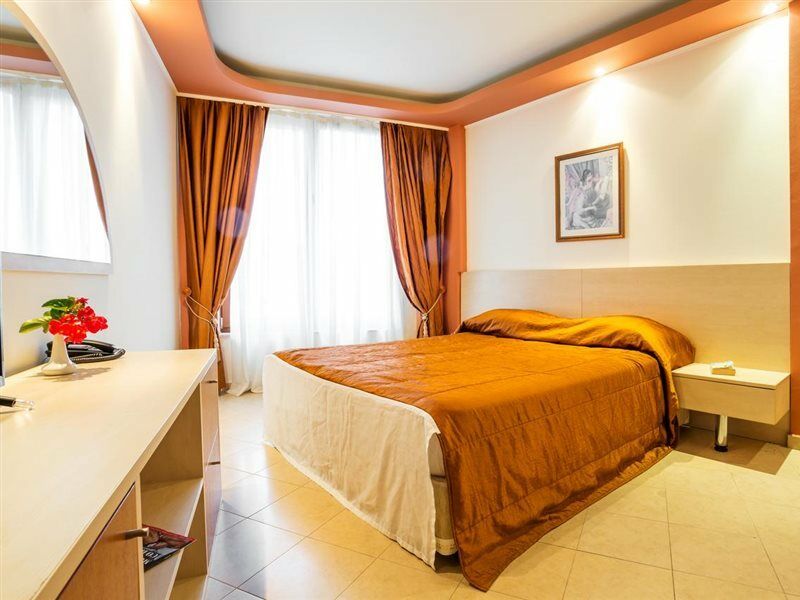 סאני ביץ' Family Hotel Gold Pearl (Adults Only) מראה חיצוני תמונה